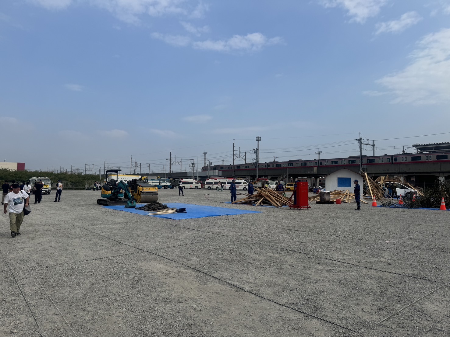 九都県市合同防災訓練に参加しました