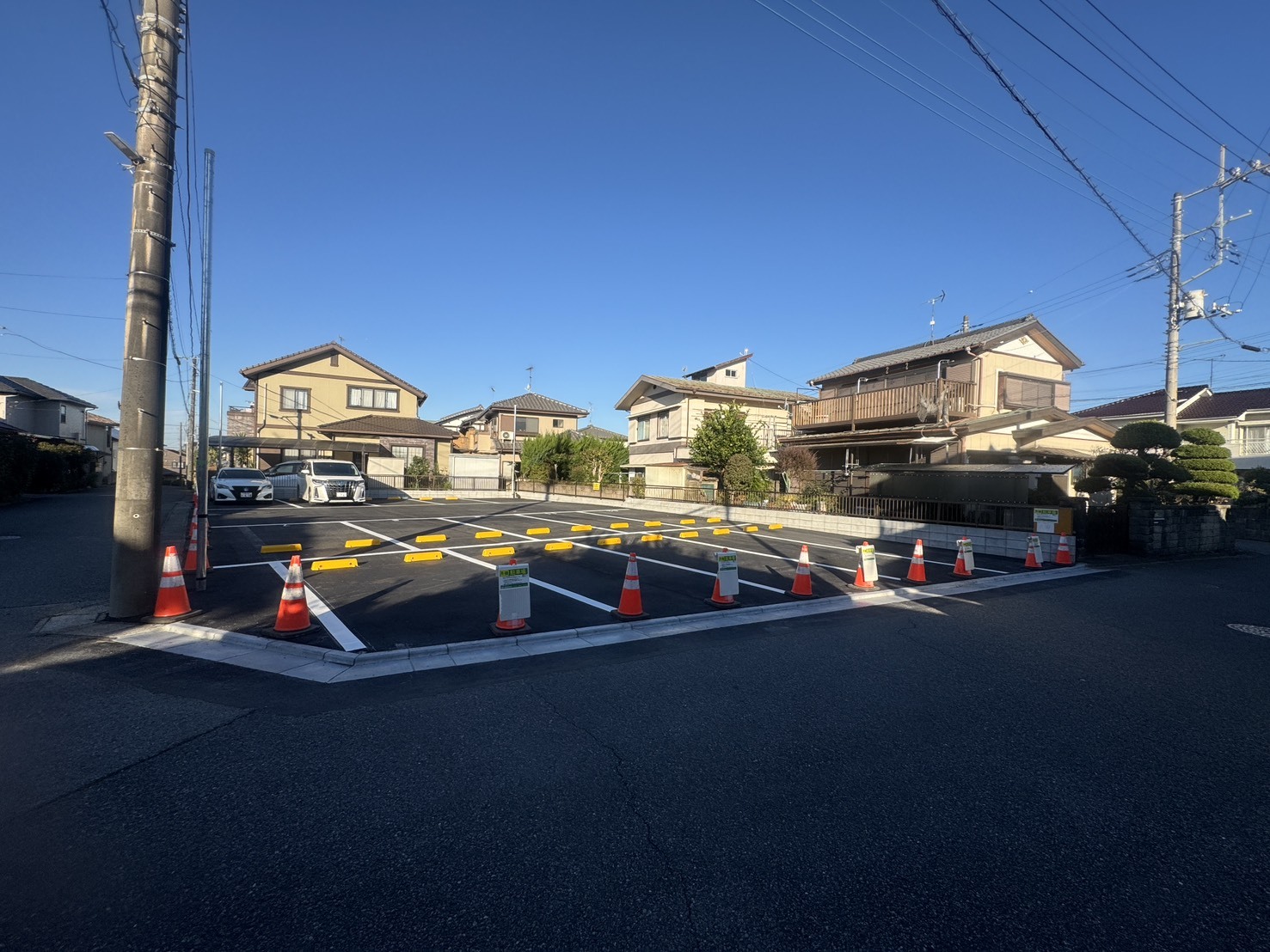 会社駐車場ができました